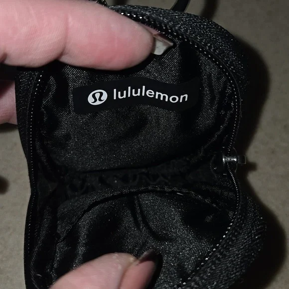 Lululemon Keychain Pouch - Picture 3 of 5
